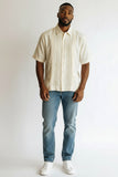 GUAYABERA YUCACHEN 150C GUAYABERA CHAZARILLA MC 1 BOLSA PLUMA Y 2 BOLSAS LATERALES