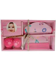 SET MI PRIMER REGALO E-70504 SET DE REGALO BABERO GORRO Y MANOPLAS BASICO